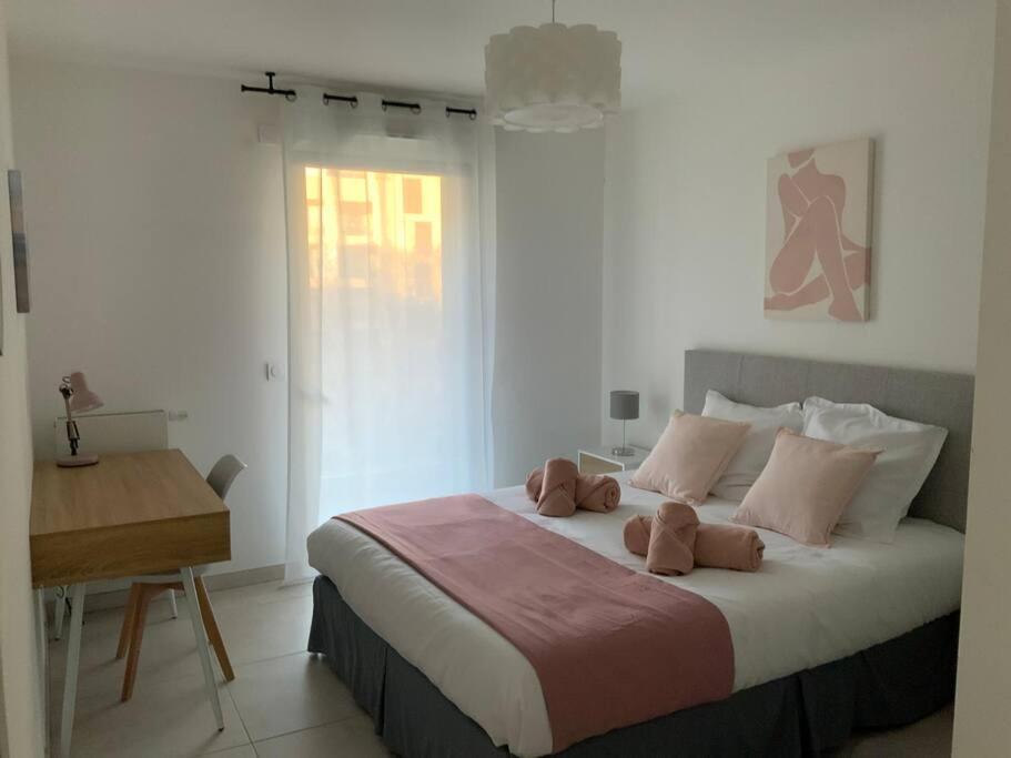 Logement Cosy Climatise Avec Parking Aix-en-Provence Luaran gambar